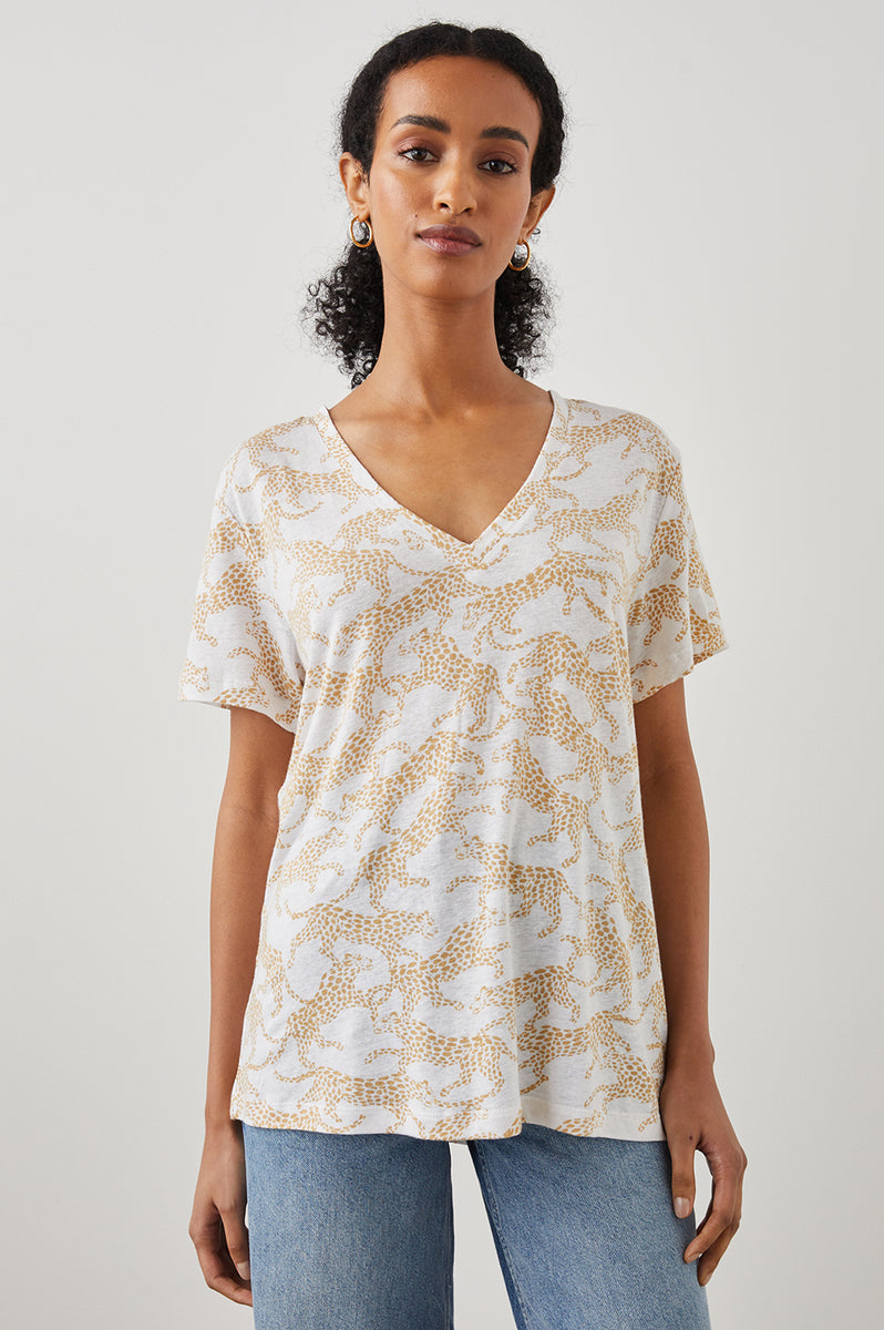 THE CARA V NECK T-SHIRT - GOLD CHEETAH – Rails