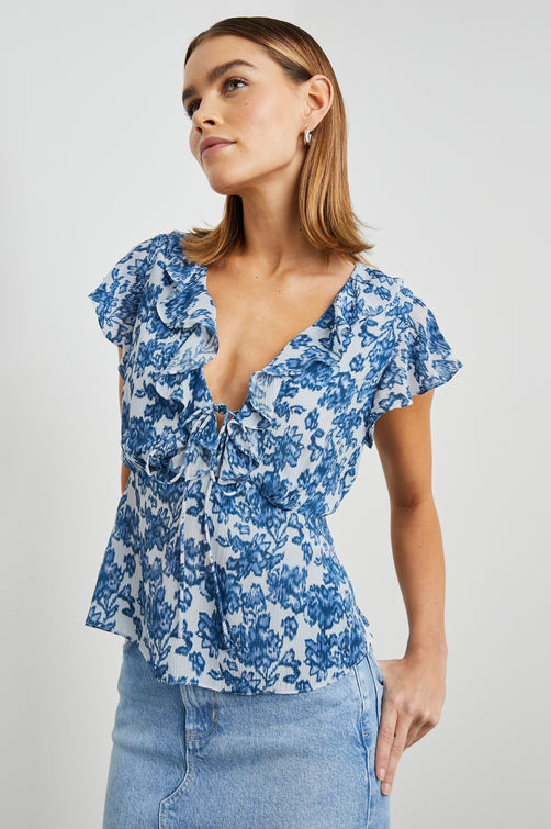 CARMINE-CHAMBRAY-FLORAL-FRONT