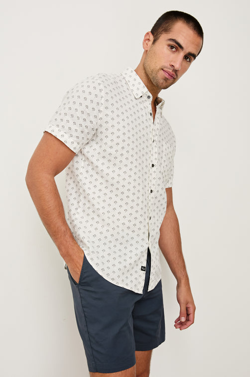 Carson linen short sleeve button down with a collar in Small Batik White - front view on model, slight angle