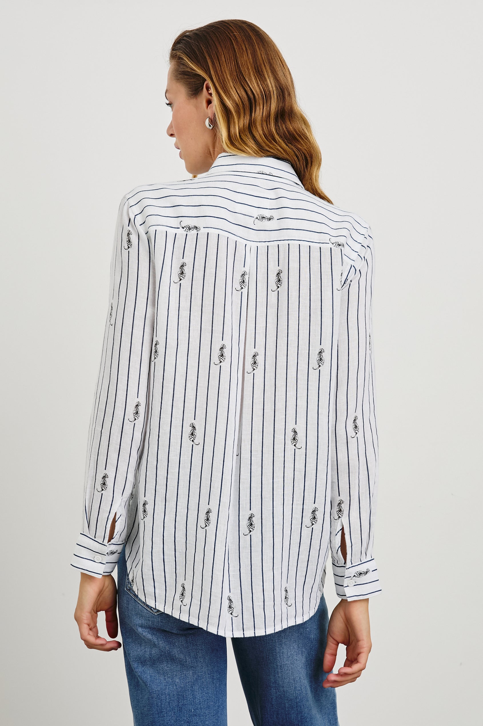 Rails Charli Shirt in Azure Stripe high quality Size Small