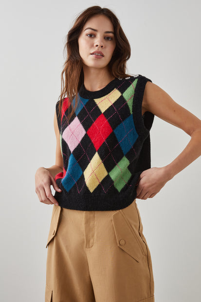 CHRISTIE VEST ARGYLE - FRONT