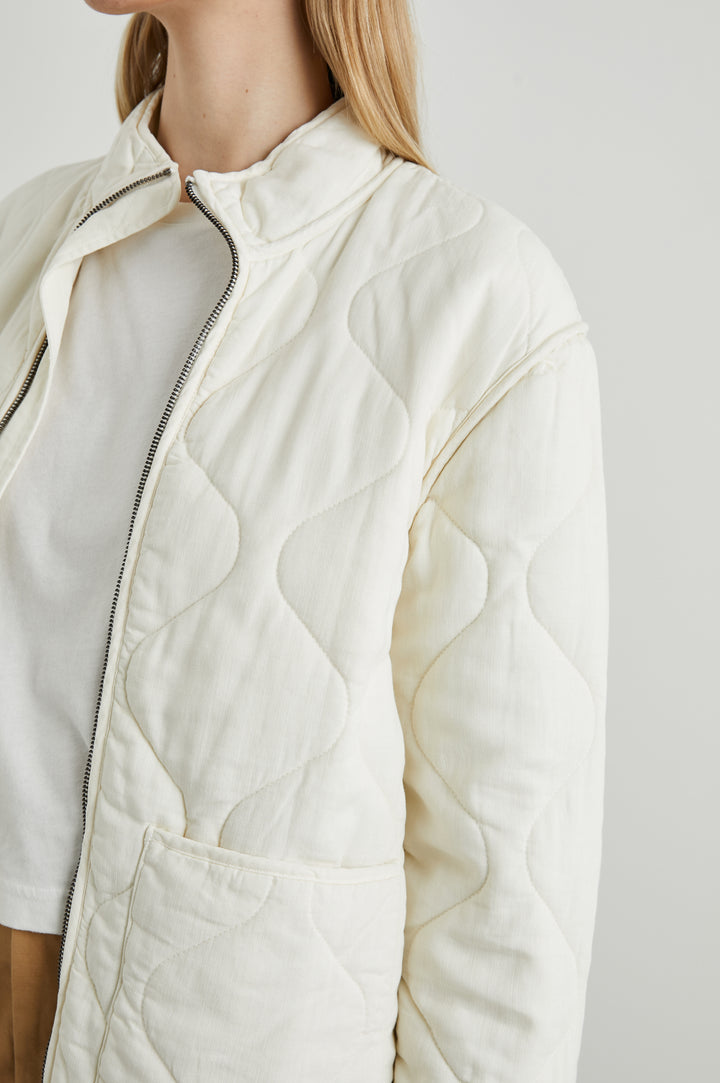 DENVER JACKET PEARL - DETAIL