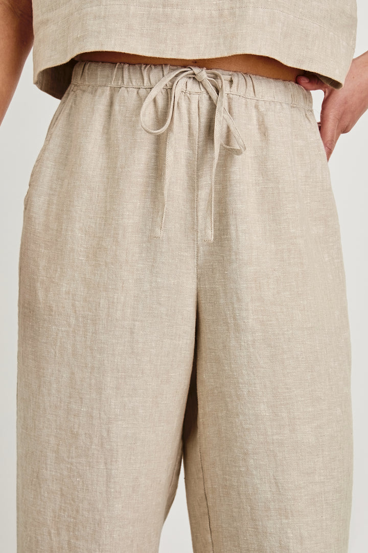 Emmie high rise linen wide leg pant with drawstring in Heathered Flax - close up of details