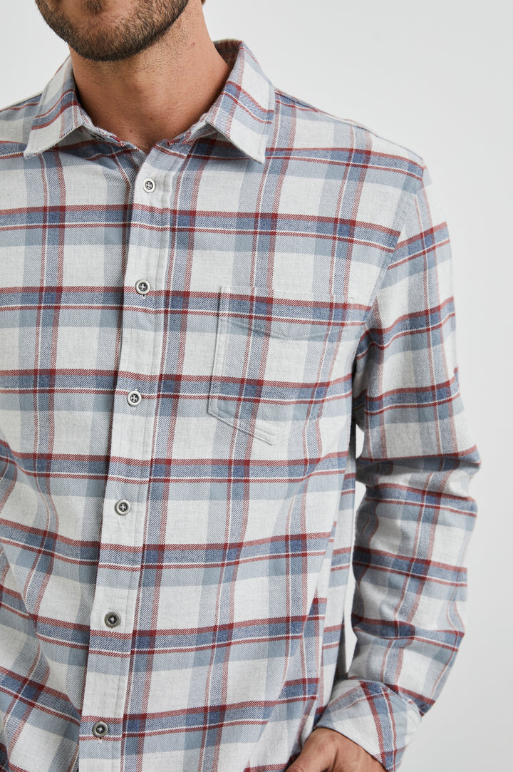 FORREST SHIRT MOAB SKY MELANGE - FRONT DETAILS