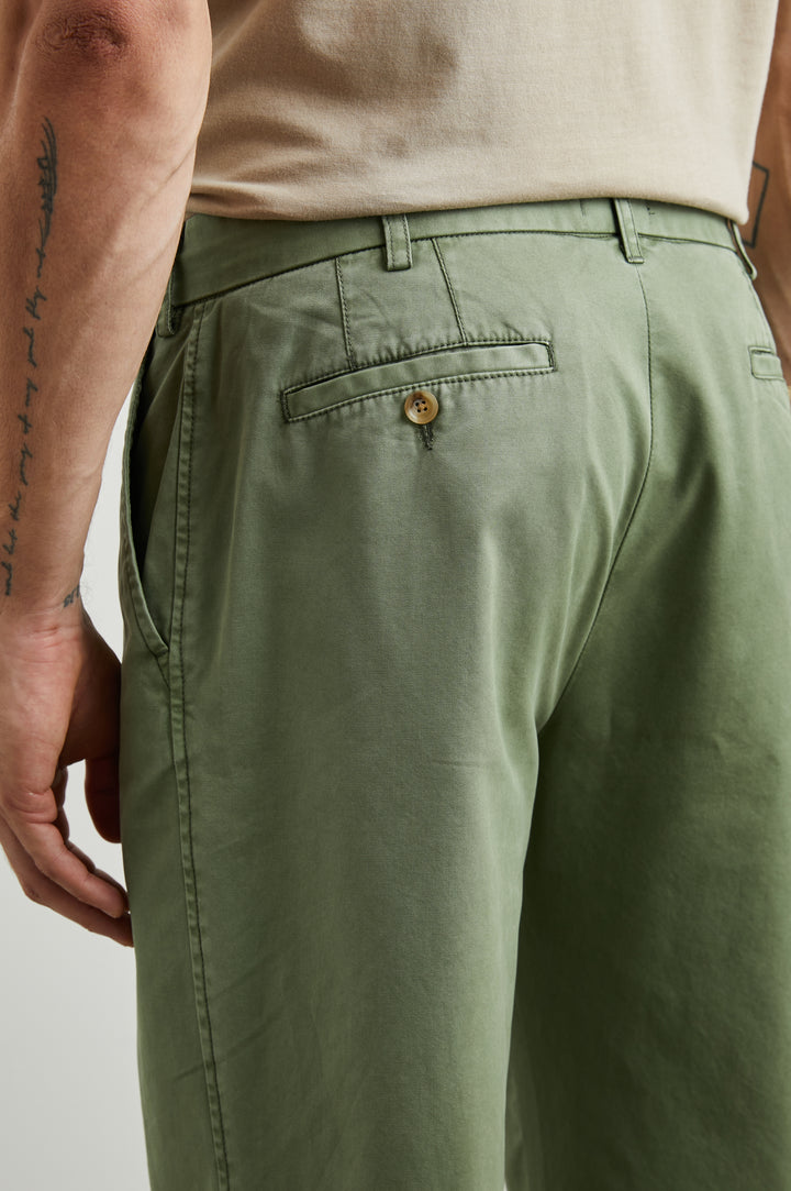 GARRETT PANT - SPRING OLIVE - BACK DETAILS