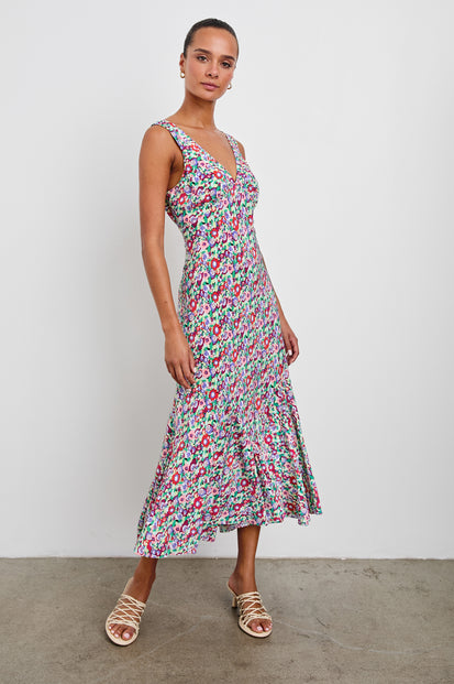 IRRA-OVERSIZED-MULTI-FLORAL-FULL FRONT BODY