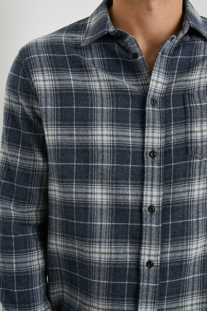 LENNOX SHIRT SHADOW ETHER MELANGE - FRONT DETAILS