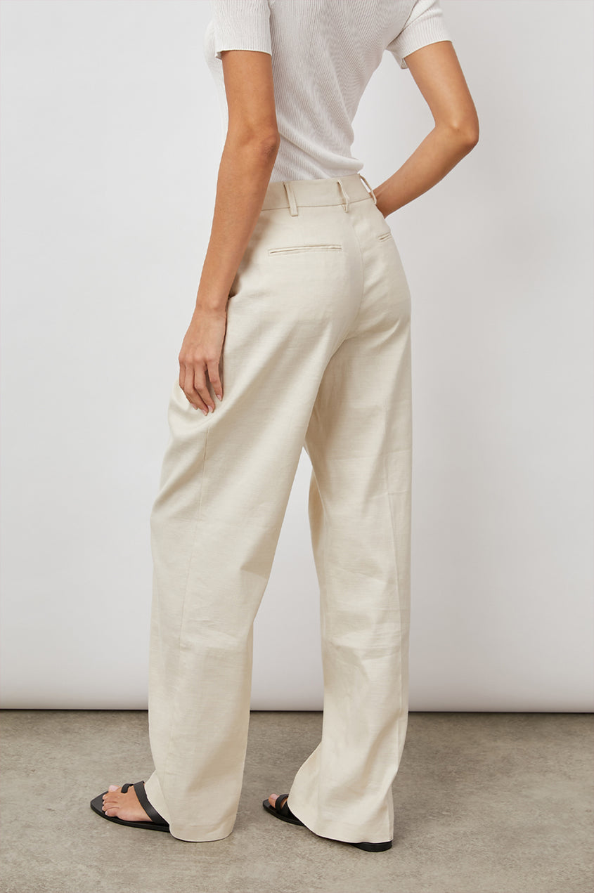 MARNIE PANT - APPLE – Rails