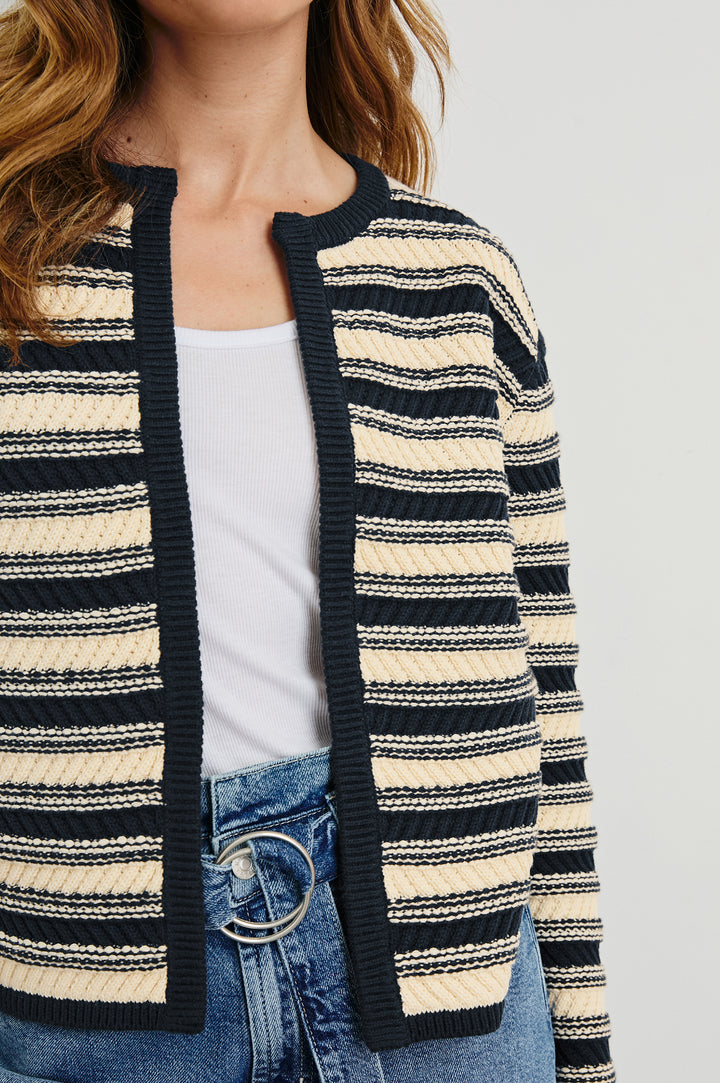 NELLY-NAVY-OAT-STRIPE-DETAIL