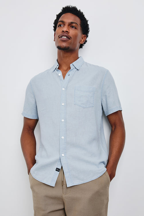 Paros button up short sleeve with front chest pocket in Blue Lagoon - front view on model