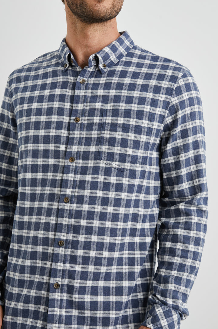 REID SHIRT MIDNIGHT GREY MELANGE - DETAILS