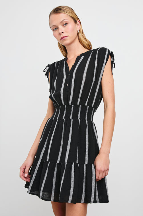 SAMINA-ASHLENO-STRIPE-FRONT