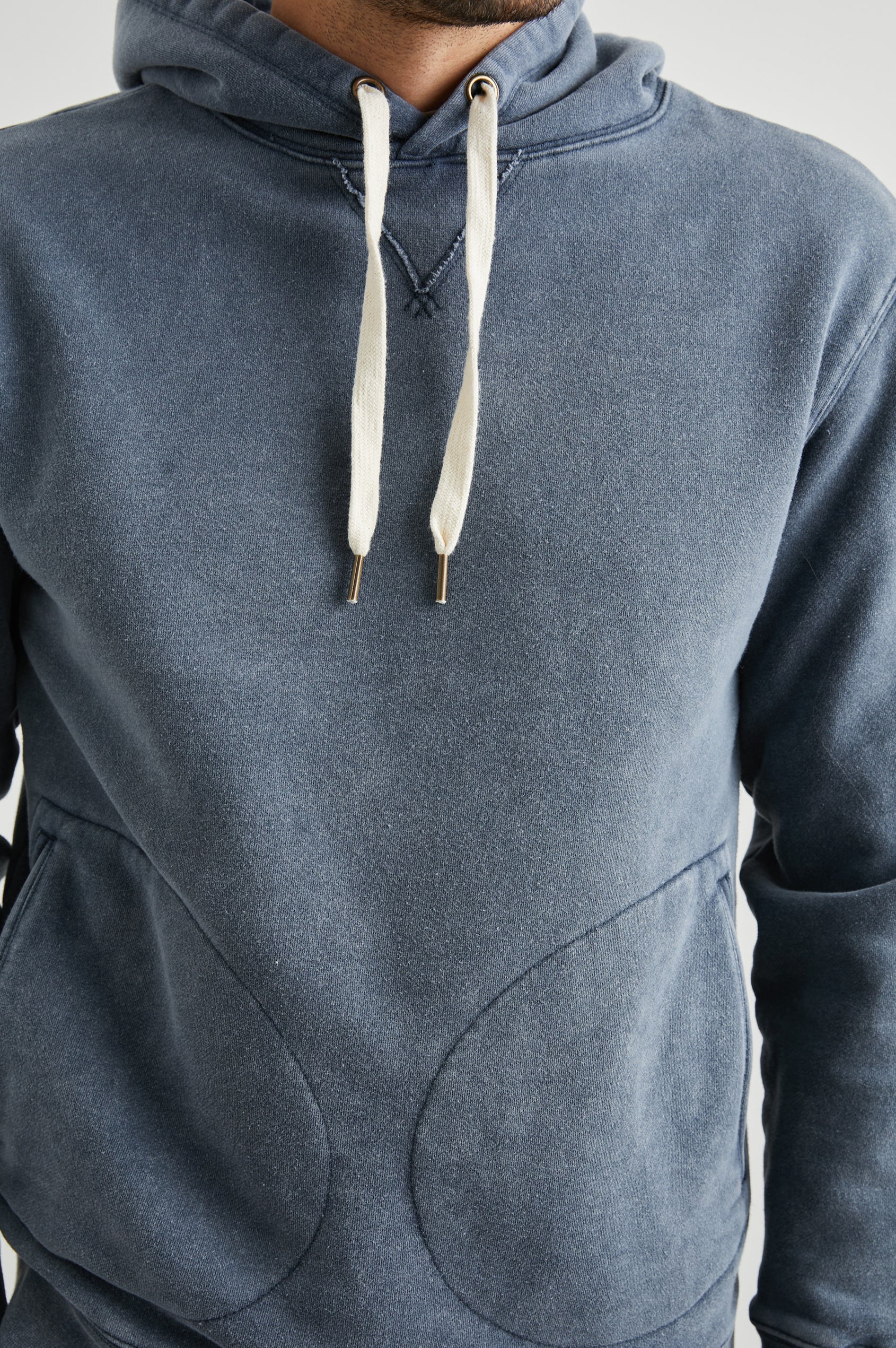 SATCHEL HOODIE SUNBLEACHED NAVY Rails