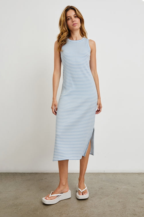 TANK-DRESS-CHAMBRAYBLUE-STRIPE-FRONT