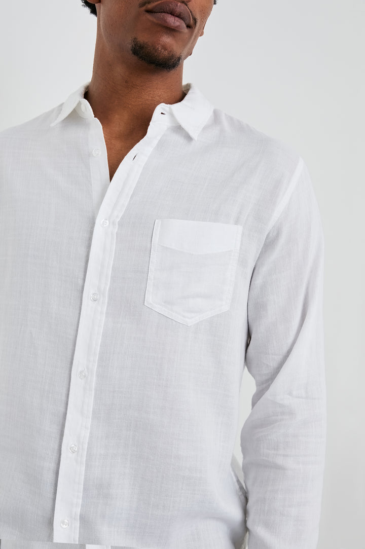 WYATT WHITE SHIRT - FRONT DETAILS